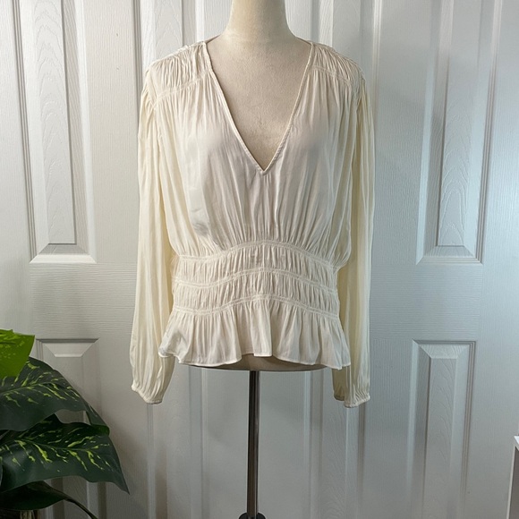 Universal Thread - Womens Flutter Long Sleeve Blouse Size XL - Picture 2 of 9